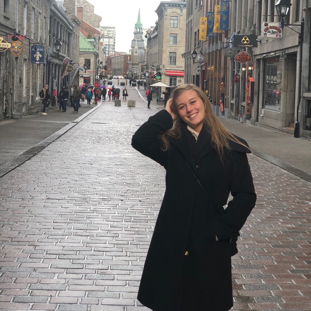 Meet your Posher, Anna